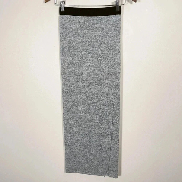 ARITZIA | WILFRED FREE MAXI SLIT SIDE SKIRT - Picture 3 of 13
